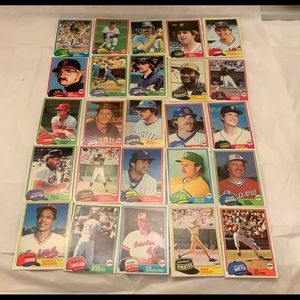 Bundle of Baseball Cards Lot 18